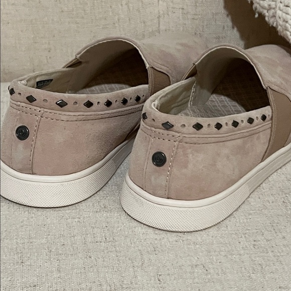 NEW‎ Spenco Santa Barbara Rivet Slip-On Suede Sneakers 7.5 Water Repellent Comfy - Picture 16 of 16